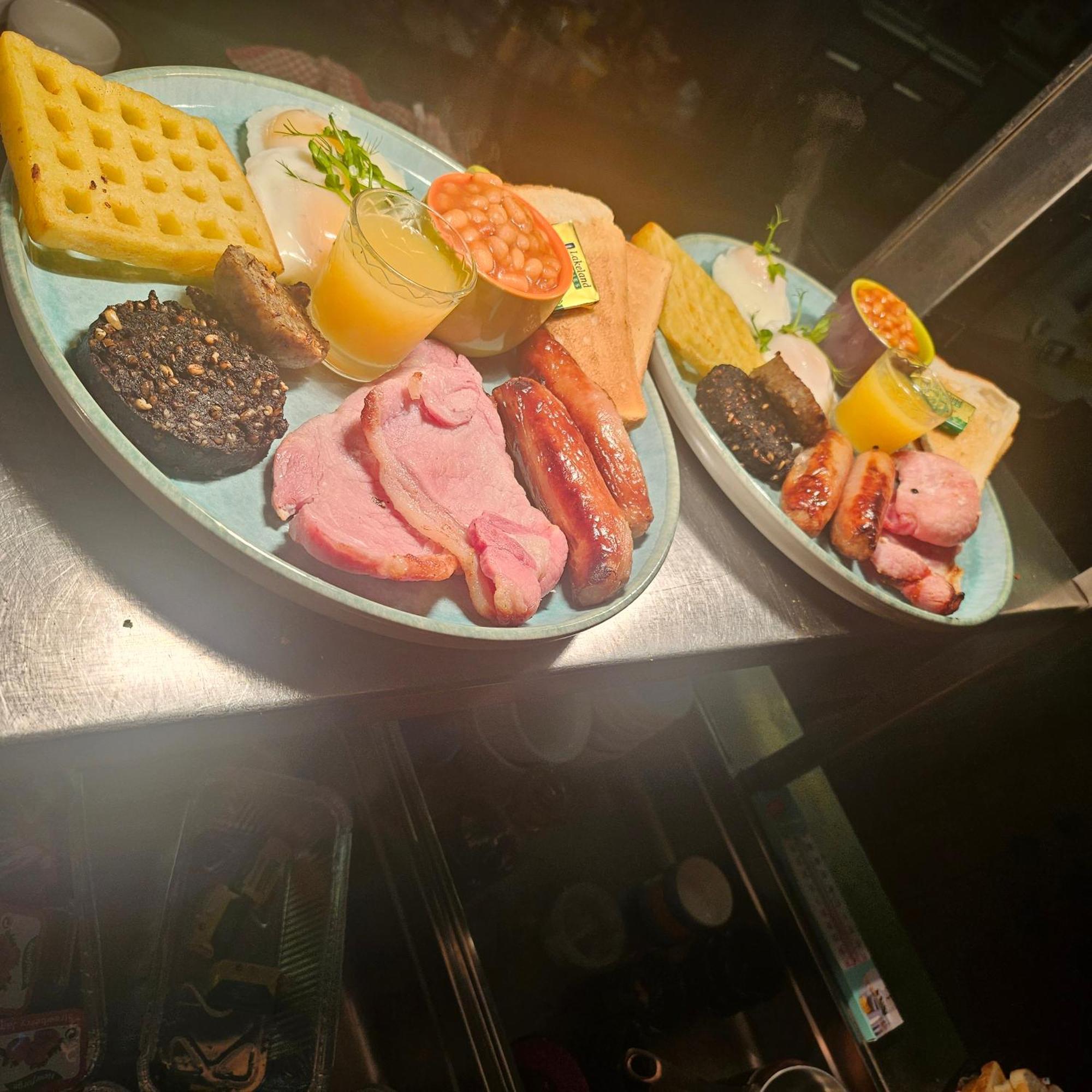 Malin Townhouse 게스트하우스 외부 사진